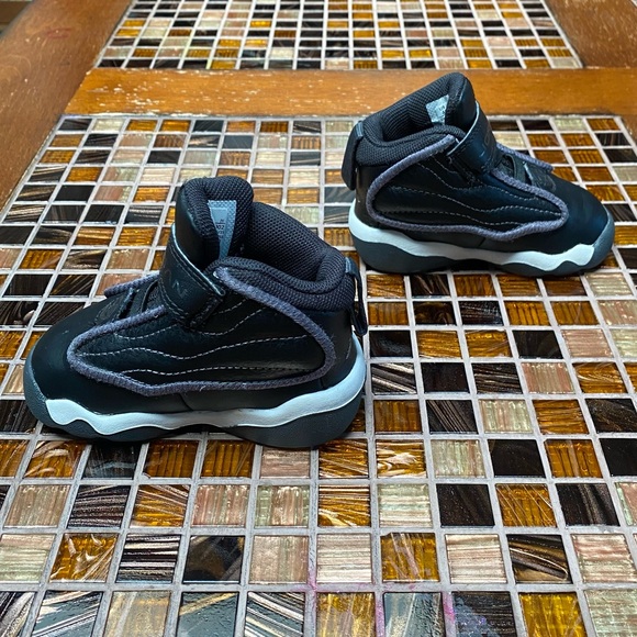 Nike Jordan Pro Strong Basketball Baby Shoes - Picture 6 of 12